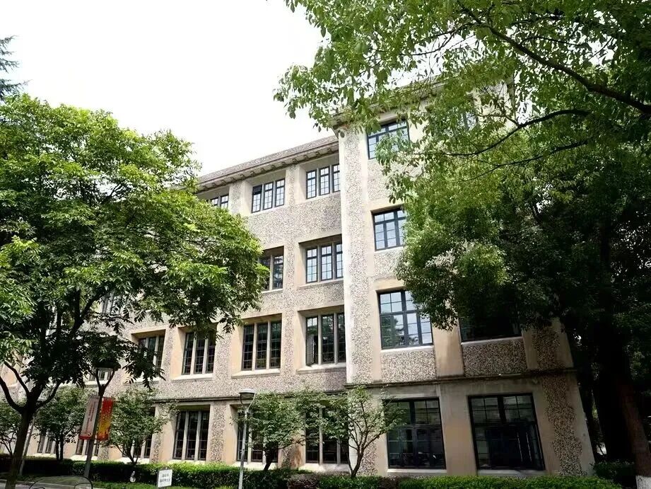 市西中学2号楼